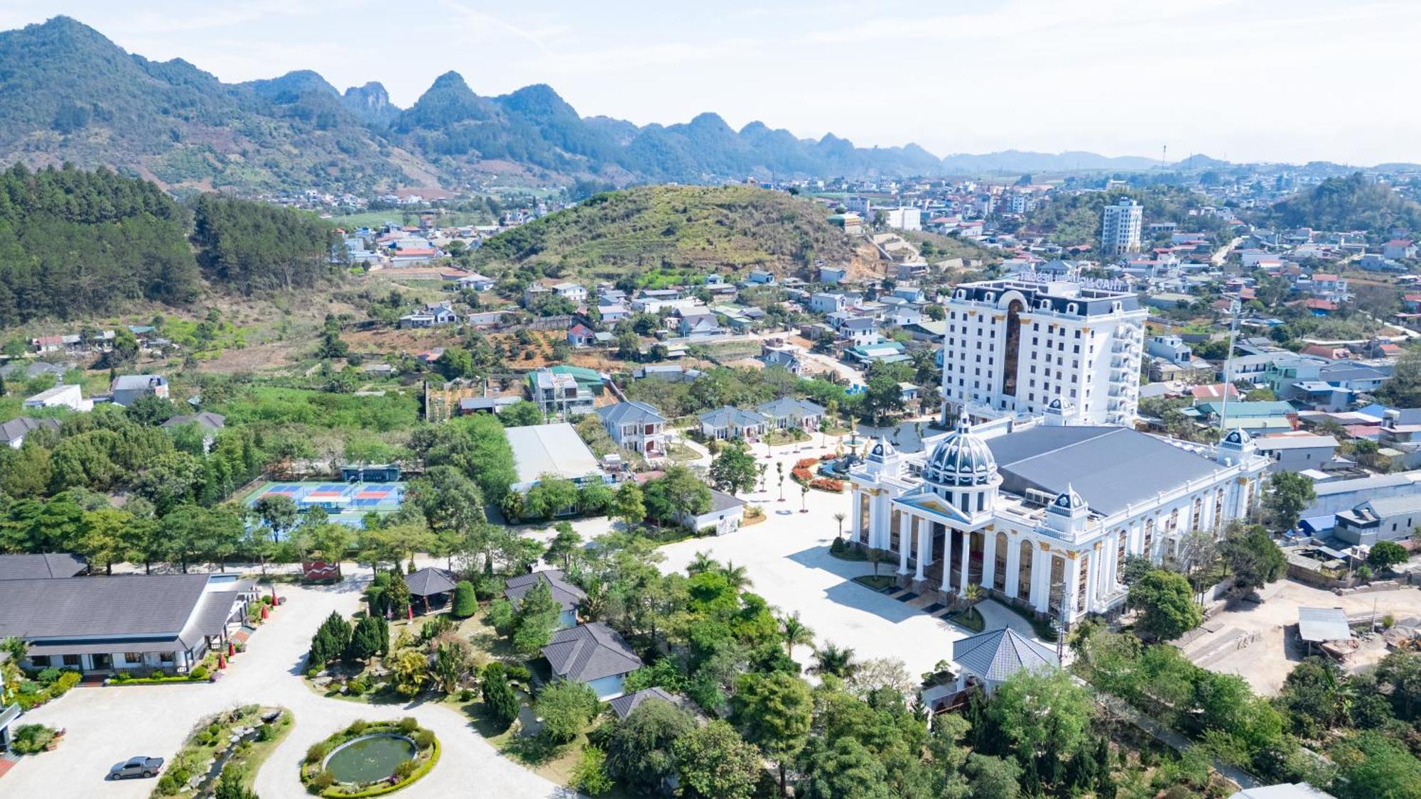 Thao Nguyen Hotel & Resort Моктяу Экстерьер фото